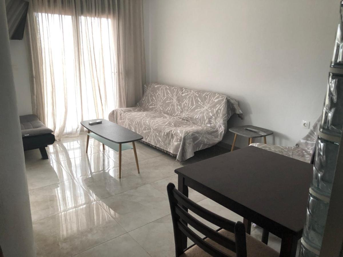 Theano Studios Paralia Sikias Esterno foto